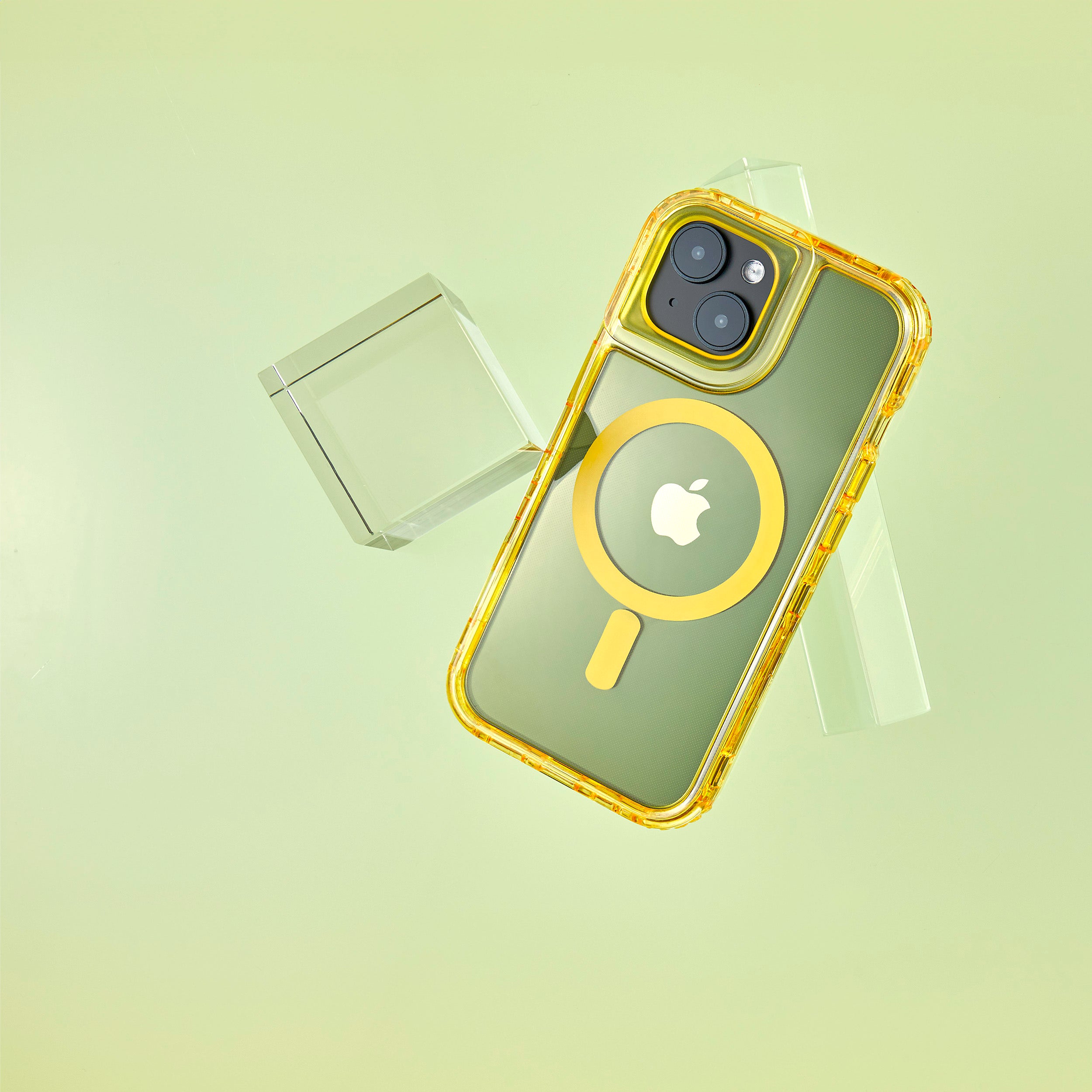 Chroma Case for iPhone 15 - Radiant Yellow Burst