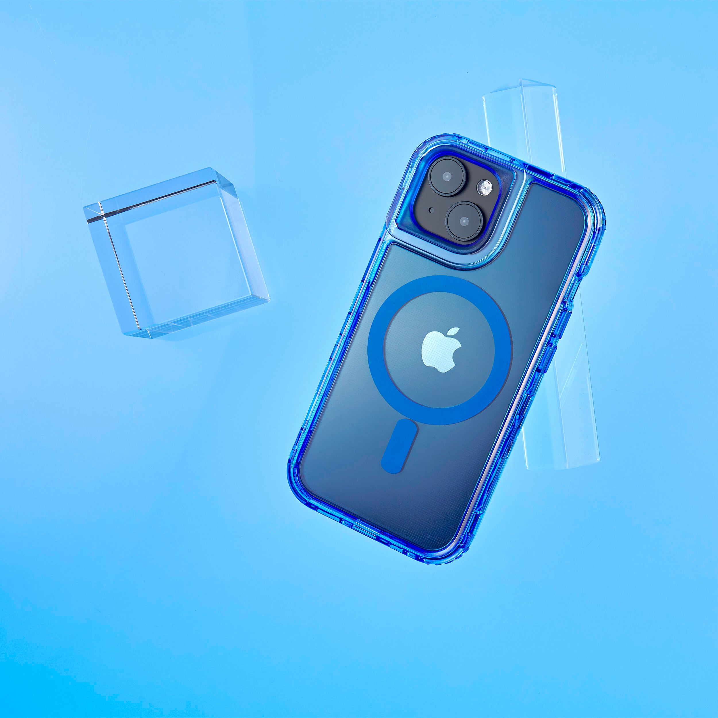 Chroma Case for iPhone 15 - Cosmic Blue Jewel