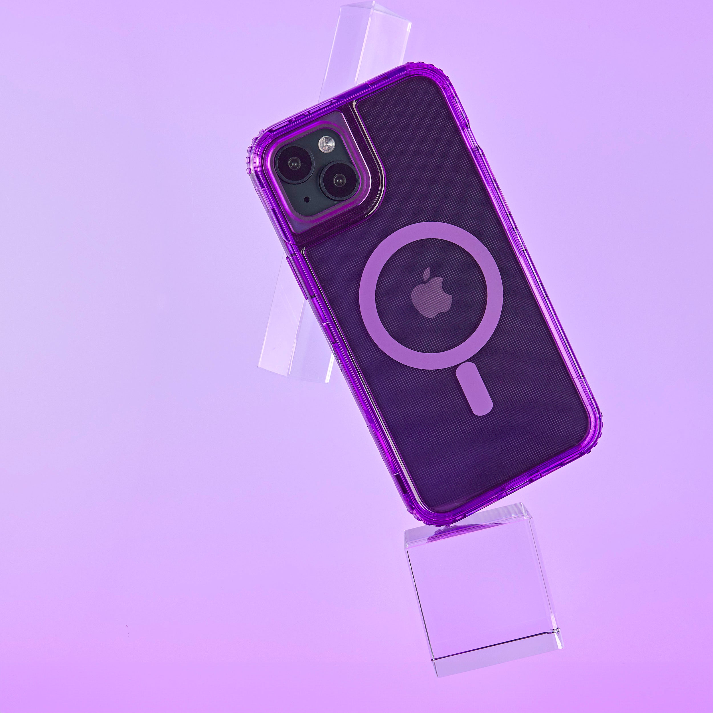 Chroma Case for iPhone 15 Plus - Ultra Purple Pulse