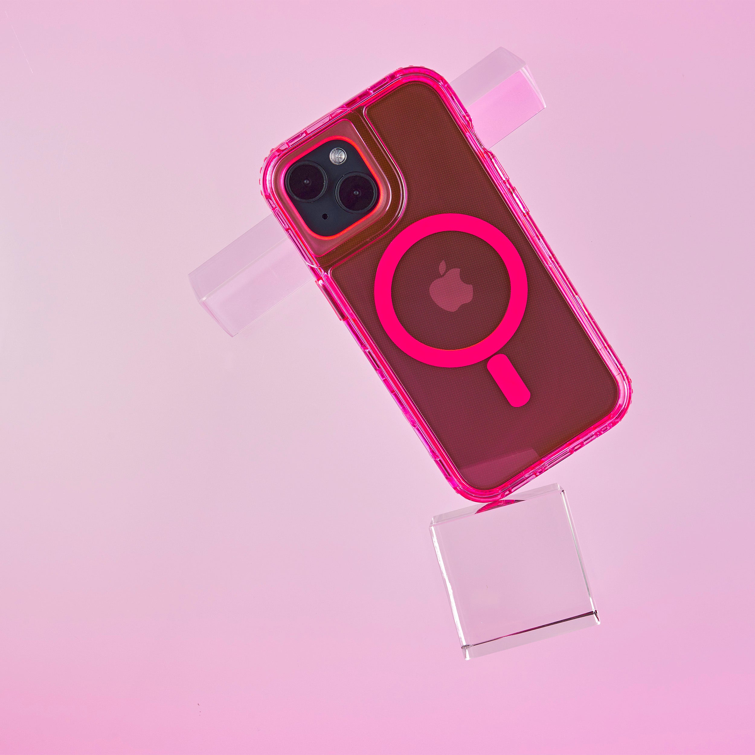 Chroma Case for iPhone 15 - Neon Pink Flare